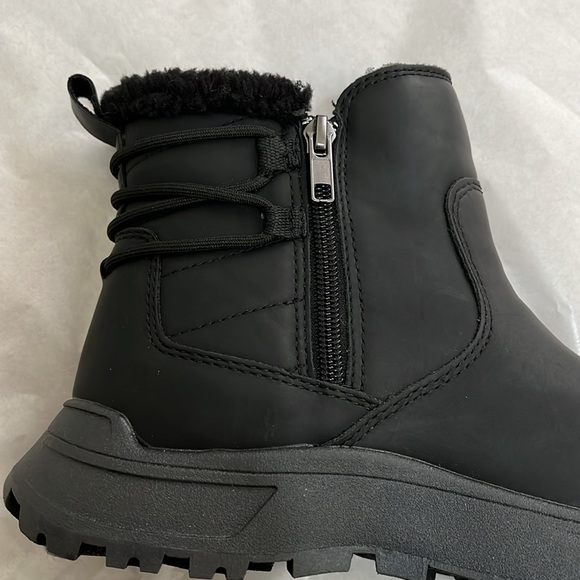 NIB Eddie Bower Ladies Winter Boot Style Siren Size 7 - Picture 13 of 15